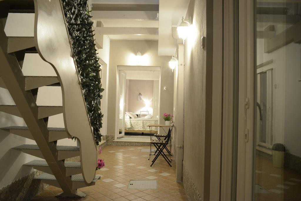 Mediterranea Sea House มอนเตซิลวาโน ภายนอก รูปภาพ