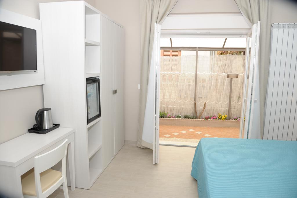 Mediterranea Sea House มอนเตซิลวาโน ห้อง รูปภาพ