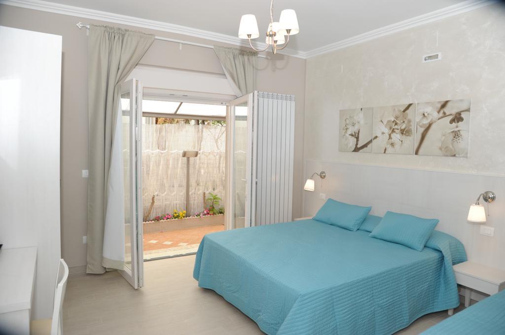 Mediterranea Sea House มอนเตซิลวาโน ห้อง รูปภาพ